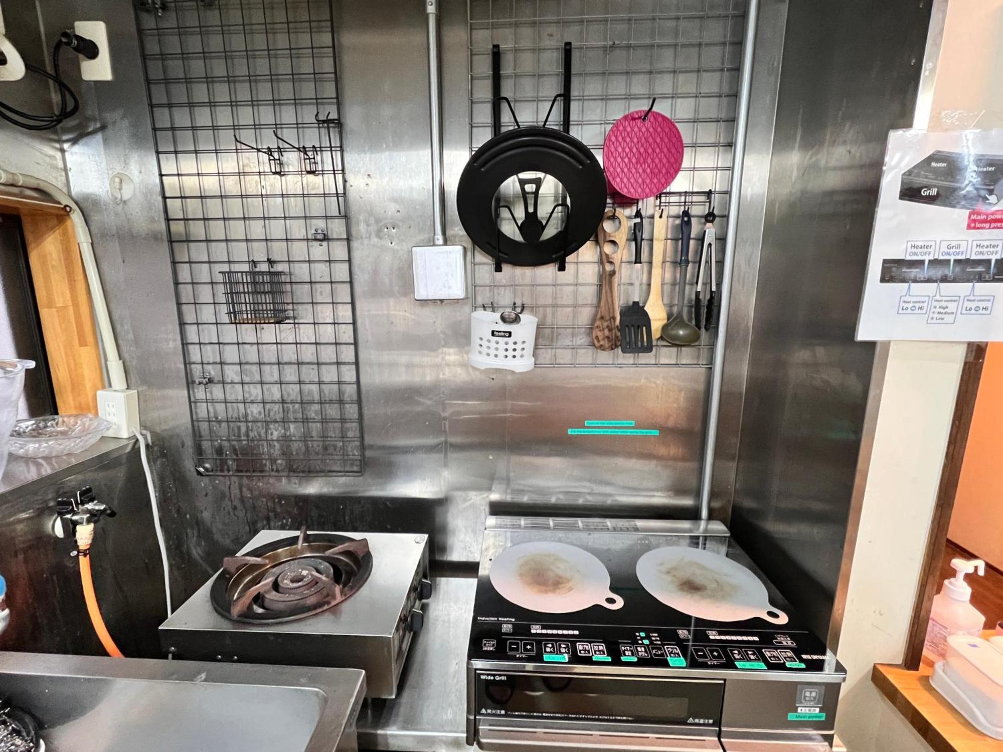 טקיאמה Hostel Murasaki Ryokan מראה חיצוני תמונה