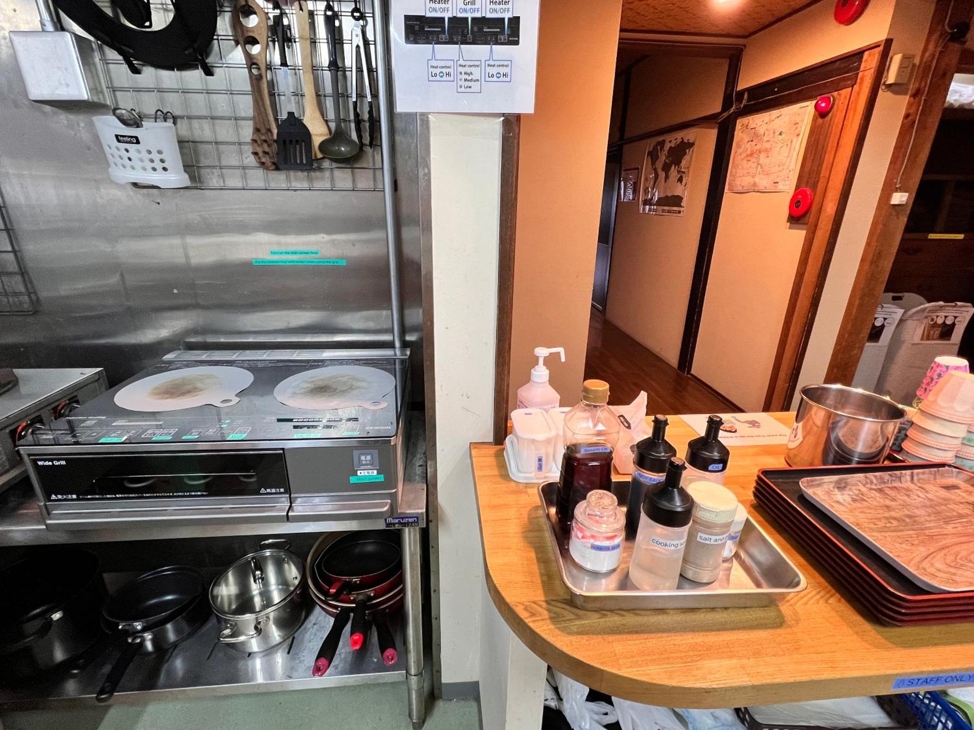 טקיאמה Hostel Murasaki Ryokan מראה חיצוני תמונה